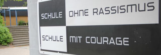 Schild Schule ohne Rassismus